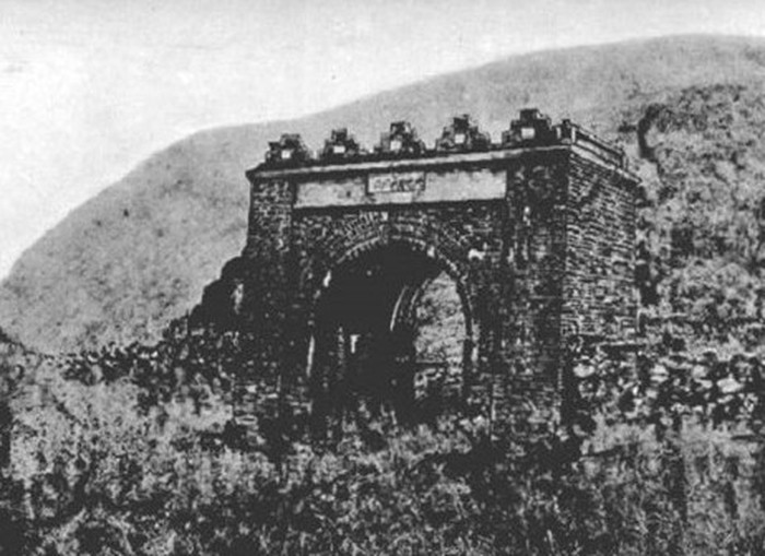 Huế - Đà Nẵng chung tay trùng tu Hải Vân Quan ảnh 1