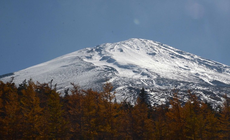 'Mãn nhãn' với núi Phú Sĩ mùa lá vàng ảnh 1