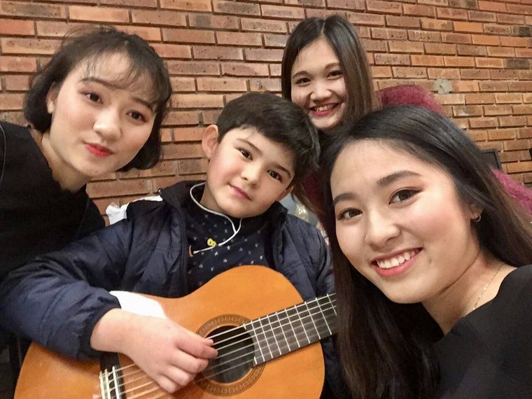 Du học sinh Pháp: 'Thịt mỡ, dưa hành, bánh tét là những món ngon nhất thế giới, ảnh 3