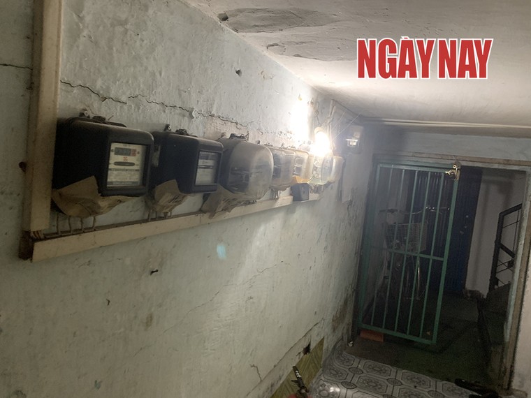 Nhà trọ 'quan tài' TP.HCM - Bài 1: Có gì bên trong nhà trọ 'quan tài'? ảnh 2