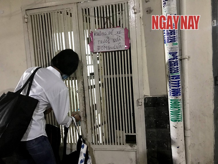 Nhà trọ quan tài TP.HCM - Bài 2: Những người sống trong 'quan tài' ảnh 5