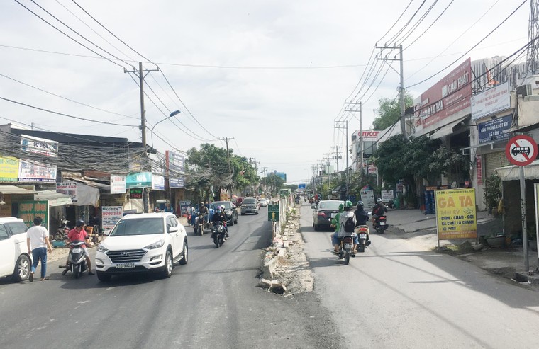 Từ phản ánh của Ngày Nay: Đường Lương Định Của hư hỏng đã được lắp cống, trải nhựa an toàn ảnh 6