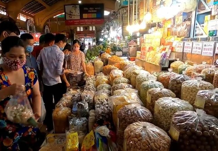 TP.HCM: Thị trường hàng hoá Tết Nguyên đán 2021 và nỗi lo tiêu thụ ảnh 2