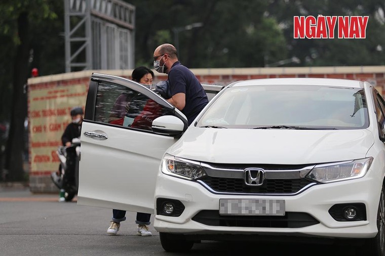 Vỡ mộng tài xế xe công nghệ - Bài 3: Khoá ứng dụng, khoá cả đường mưu sinh ảnh 2