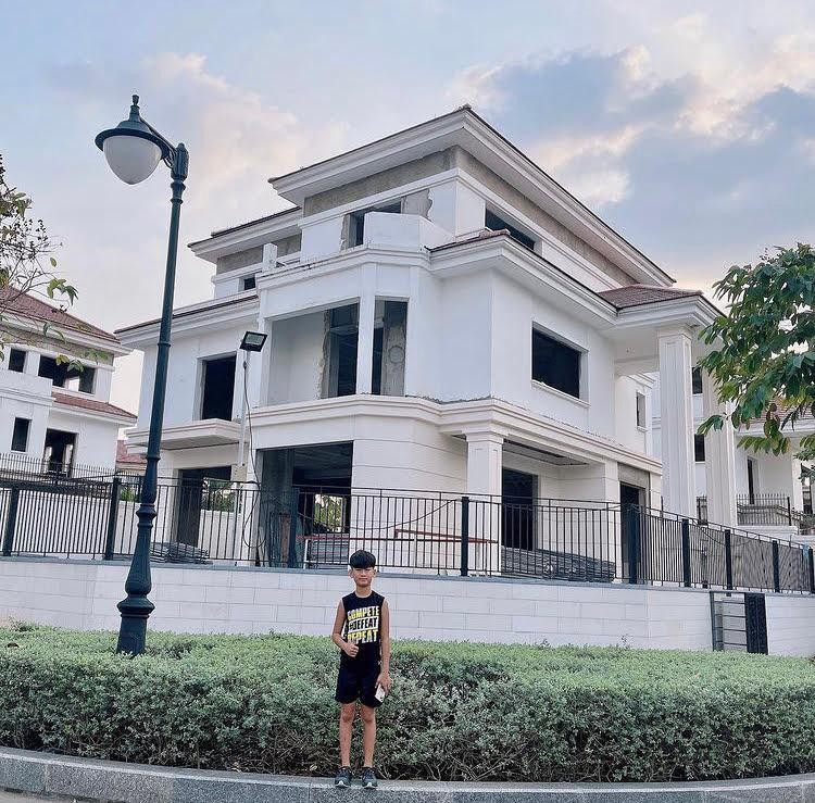 Doanh nhân Đức Huy: ‘Ba không phải là người cha hoàn hảo nhưng ba yêu con theo cách hoàn hảo nhất’ ảnh 6