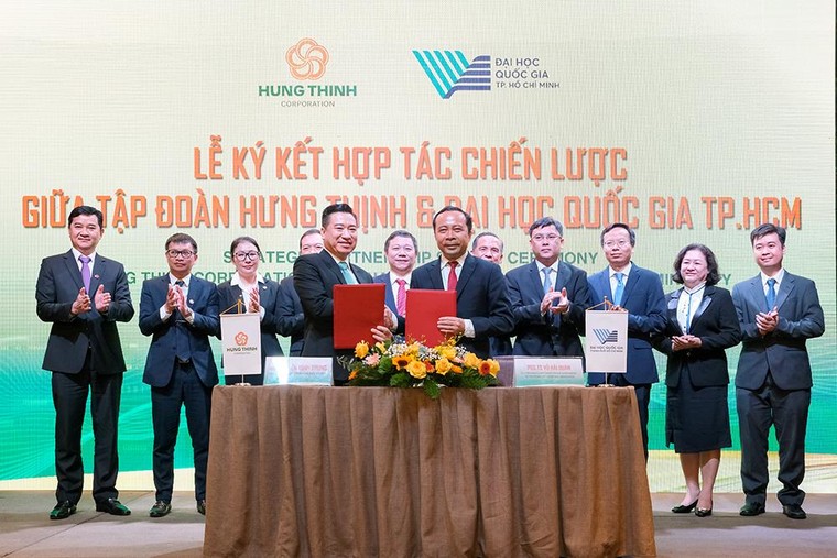 Tập đoàn Hưng Thịnh và Đại Học Quốc Gia TP.HCM ký kết hợp tác chiến lược ảnh 1