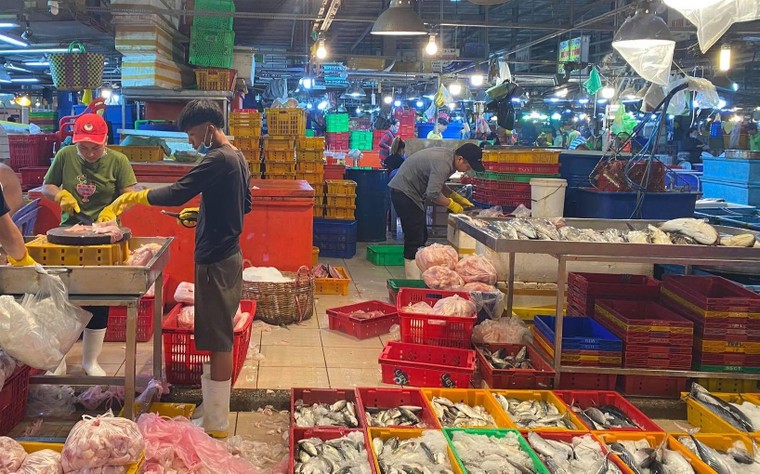 Vụ chợ Bình Điền “đòi” thu tiền thuê đất: Tiểu thương thêm gánh nặng sau một năm Covid-19 ế ẩm ảnh 2