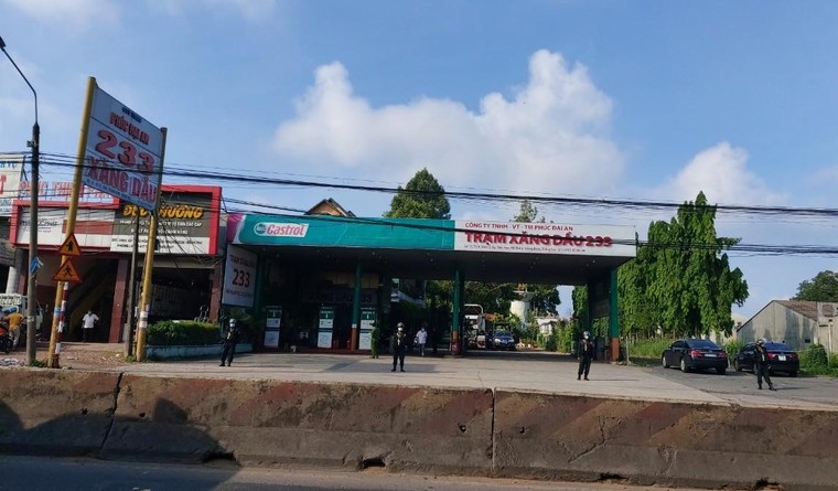 Vụ đường dây 2,7 triệu lít xăng giả ở Đồng Nai: Bắt liên tiếp hai chủ cây xăng ảnh 1