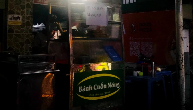 Sài Gòn những ngày 'Chỉ bán mang đi' ảnh 7