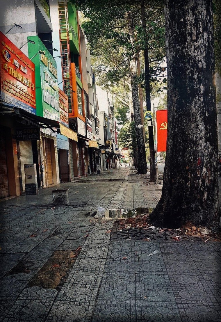 Sài Gòn những ngày 'Chỉ bán mang đi' ảnh 12