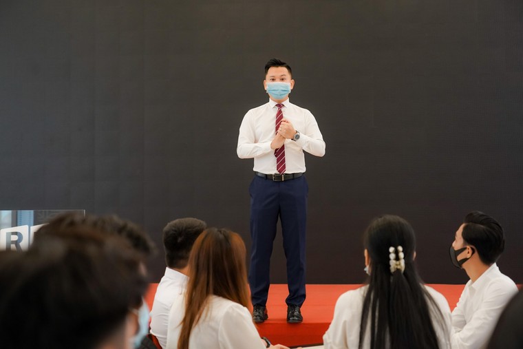 Sinh viên Nova College bắt đầu kỳ thực tập tại NovaGroup ảnh 3