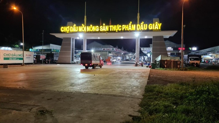 Đồng Nai ghi nhận thêm 5 ca nghi nhiễm Covid-19 ảnh 1