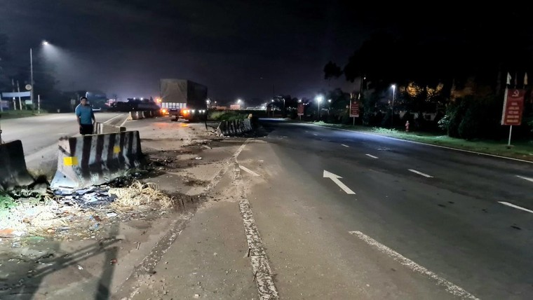 Đồng Nai: Thi công như “giăng bẫy”, Cầu vượt Dầu Giây lại xảy ra tai nạn giao thông ảnh 2