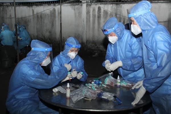 Ca sĩ Quốc Đại: "Không nhìn thấy mặt, nhưng trái tim đã chạm trái tim" ảnh 2