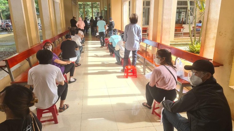 Đồng Nai: Huyện Thống Nhất tiêm vắc xin cho chức sắc tôn giáo và doanh nghiệp ảnh 2