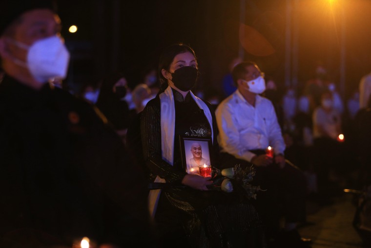 Những hình ảnh xúc động tại Lễ tưởng niệm nạn nhân mất vì COVID-19 ảnh 6