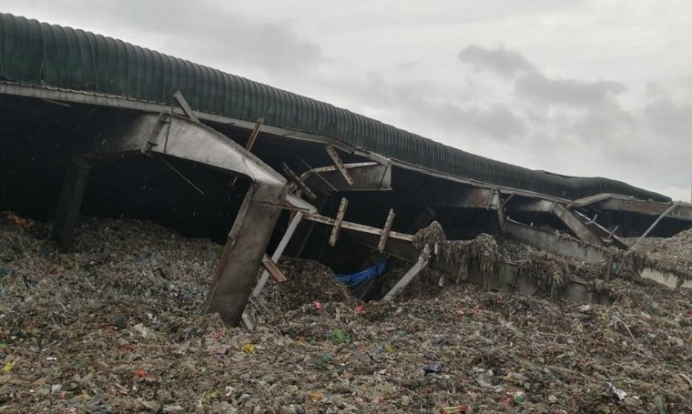 Bài 3: Ngân sách mất tiền, rác ứ tồn đọng, dân kêu không ai nghe ảnh 2