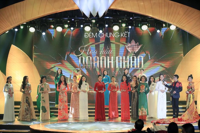 Doanh nhân Đào Ái Nhi đăng quang Hoa hậu Doanh nhân Việt Nam 2021 ảnh 11