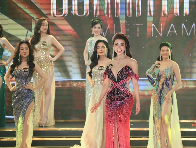 Doanh nhân Đào Ái Nhi đăng quang Hoa hậu Doanh nhân Việt Nam 2021 ảnh 12