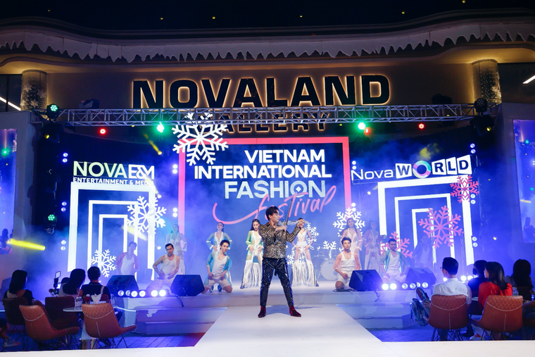 NTK Adrian Anh Tuấn truyền cảm hứng với BST Day Dreams mang sắc màu của biển ảnh 5