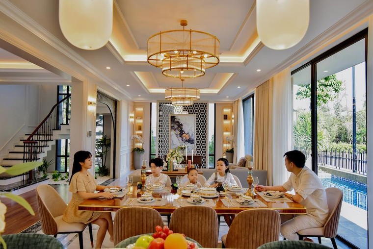 Ốc Thanh Vân hạnh phúc khi ba con đều yêu thích không gian sống tại Aqua City ảnh 2