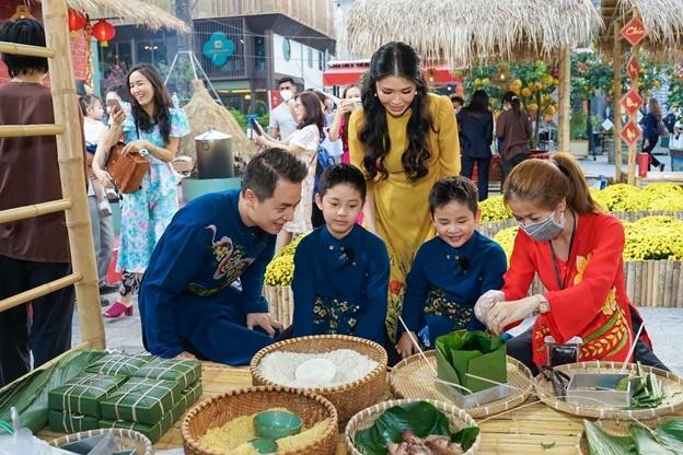 Trải nghiệm Tết xưa tại Hội hoa xuân Novaland Gallery ảnh 2