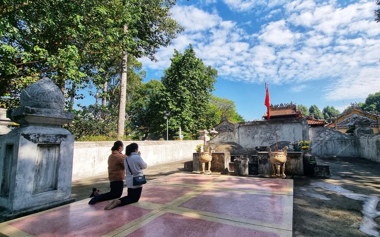 Khoảng 50 ngàn lượt người viếng Lăng Tả quân Lê Văn Duyệt dịp đầu năm Nhâm Dần ảnh 7