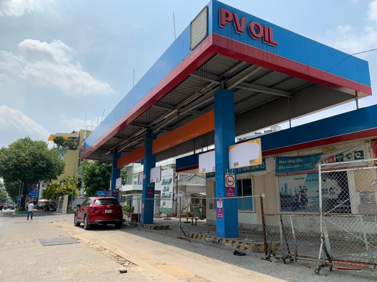 Sài Gòn “khát” xăng ảnh 7