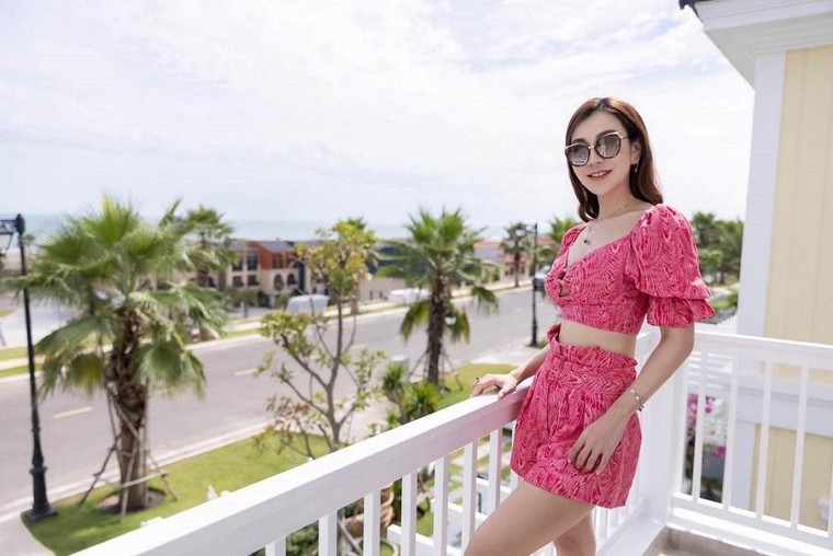 Dàn sao nữ ấn tượng với du lịch nghỉ dưỡng tại Phan Thiết ảnh 6