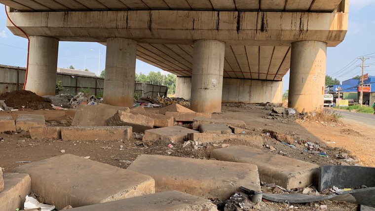 Bất cập tại Cầu vượt Dầu Giây - Bài 1: Thi công cẩu thả tại dự án 13 triệu USD ảnh 4