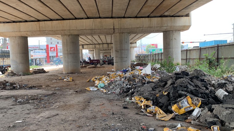 Bất cập tại Cầu vượt Dầu Giây - Bài 1: Thi công cẩu thả tại dự án 13 triệu USD ảnh 5