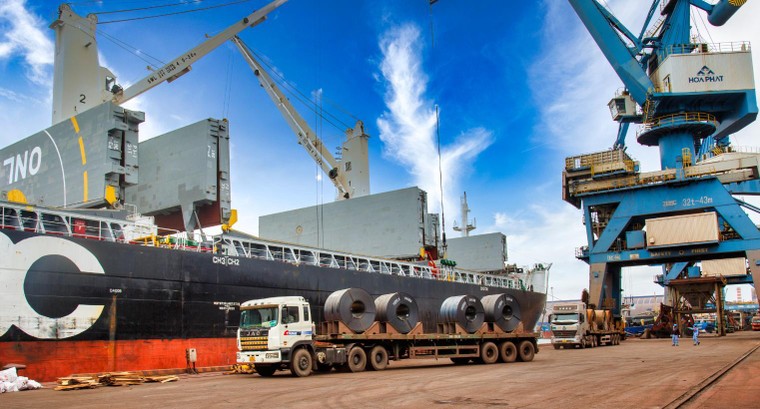 Sản lượng thép cuộn cán nóng HRC Hòa Phát tháng 2 tăng 36% so với cùng kỳ ảnh 1