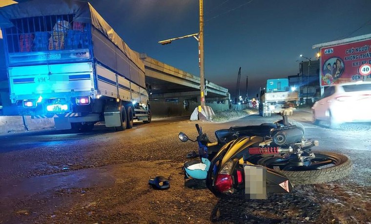 Bất cập tại Cầu vượt Dầu Giây - Bài 3: Từ “điểm nghẽn” giao thông thành “điểm đen” tai nạn ảnh 3