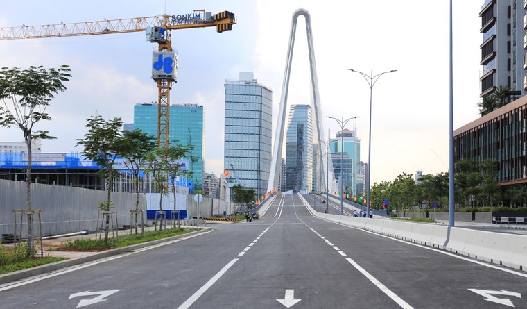 Ngày mai (28/4), chính thức thông xe cầu 130 triệu USD bắc qua bán đảo Thủ Thiêm ảnh 7