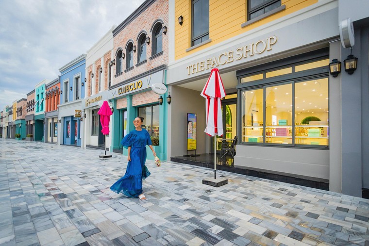  Trải nghiệm đầy cảm xúc của ca sĩ Đoan Trang tại NovaWorld Ho Tram ảnh 5