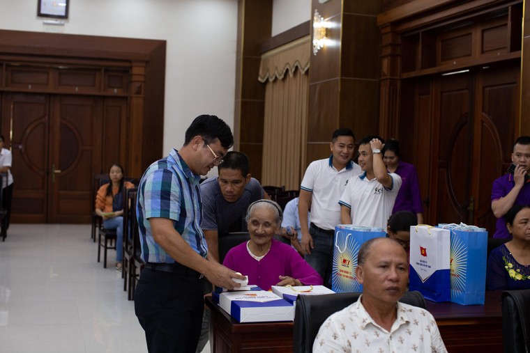 Hành trình tri ân những người có công với cách mạng của CVI Pharma ảnh 3