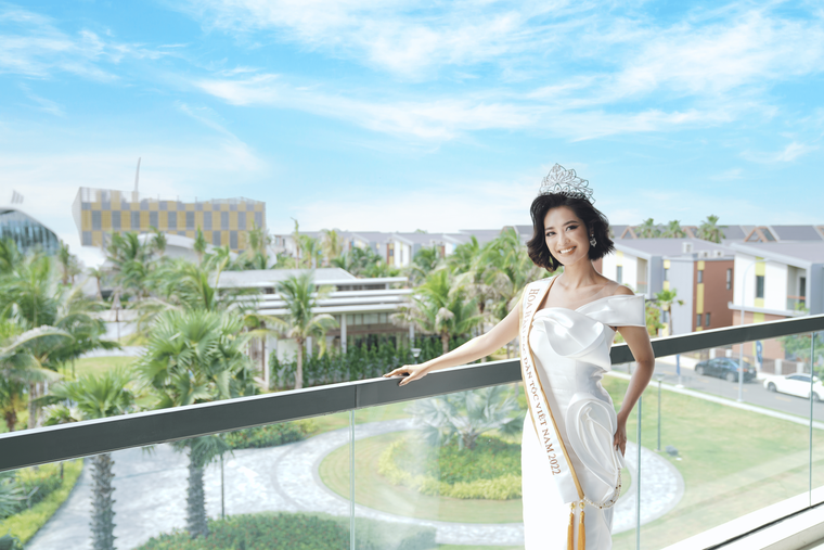 Đồng hành cùng top 3 Hoa hậu các Dân tộc khám phá NovaWorld Ho Tram ảnh 2