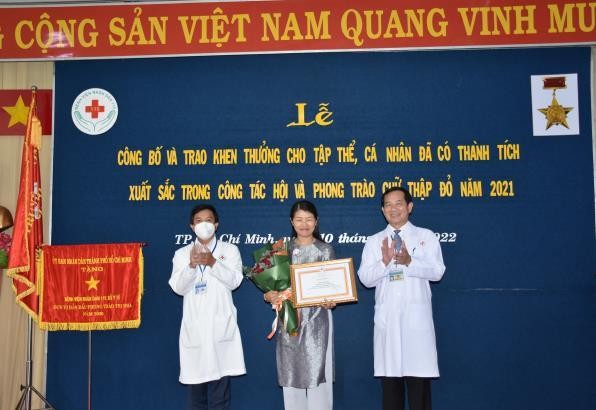 Hội Chữ thập đỏ Bệnh viện Nhân dân 115 tóm tắt hoạt động trong năm 2021 và 06 tháng đầu năm 2022 ảnh 1