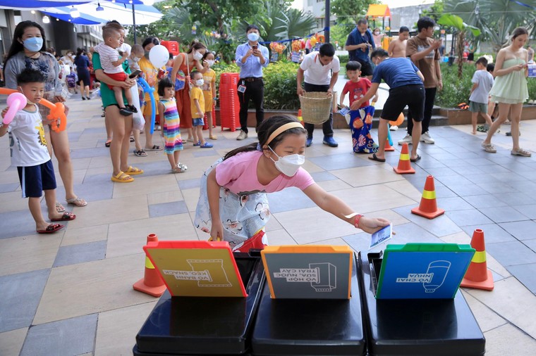 Gieo ý thức sống xanh từ chương trình "Trung thu yêu thương – Bảo vệ môi trường” ảnh 3