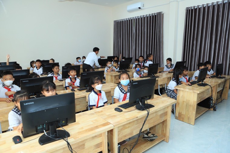 NovaGroup triển khai dự án giáo dục ý nghĩa tại Bình Thuận và Đồng Tháp ảnh 4