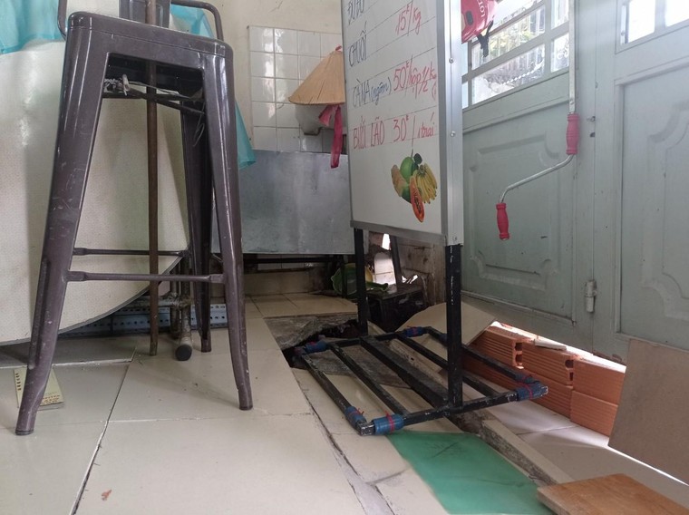 TPHCM: Cán bộ ở đâu khi người dân sống trong những căn nhà chờ sập? ảnh 3