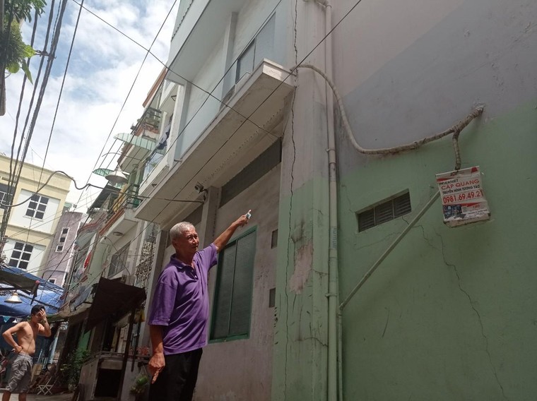 TPHCM: Cán bộ ở đâu khi người dân sống trong những căn nhà chờ sập? ảnh 1