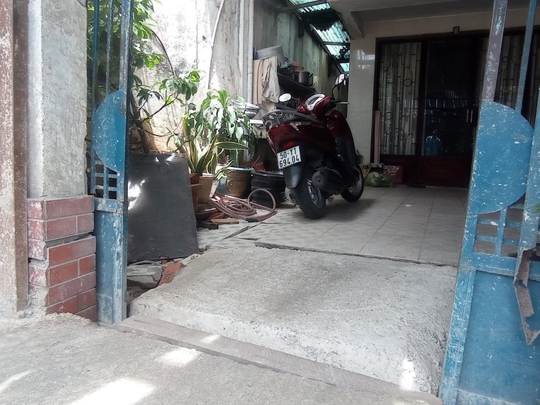 TPHCM: Cán bộ ở đâu khi người dân sống trong những căn nhà chờ sập? ảnh 12