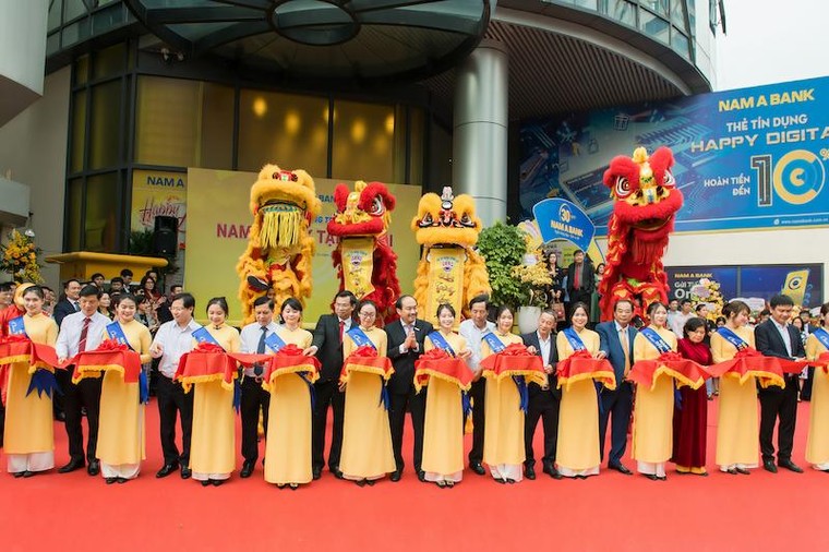 Nam A Bank tiếp tục mở rộng mạng lưới chi nhánh tại miền Bắc và miền Trung ảnh 1
