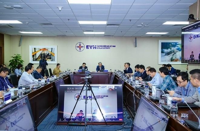 Công tác triển khai tính toán khung giá phát điện cho các nhà máy điện gió và mặt trời chuyển tiếp ảnh 1