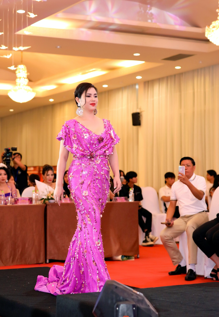 Khép lại đêm bán kết Hoa hậu Doanh nhân Châu Á Việt Nam 2022 tại Cố đô Huế ảnh 8