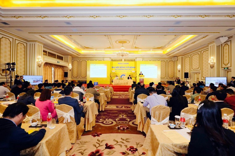 Đại hội đồng cổ đông bất thường năm 2022 của Nam A Bank ảnh 1