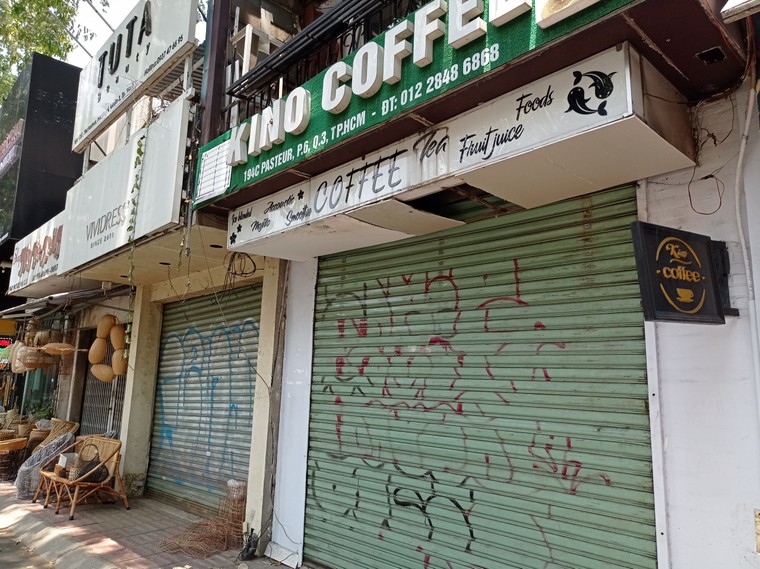 Chùm ảnh: Đìu hiu nhà mặt phố cho thuê ở quận trung tâm ảnh 3