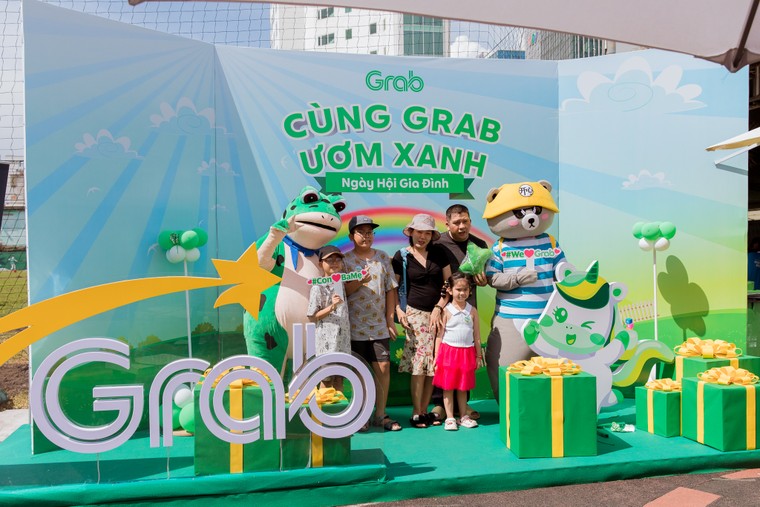 Màu xanh Grab phủ kín SVĐ Hoa Lư tại Ngày hội gia đình dành cho đối tác nhân ngày Quốc tế Thiếu nhi ảnh 1