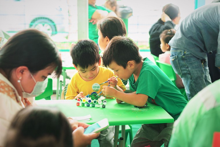 Màu xanh Grab phủ kín SVĐ Hoa Lư tại Ngày hội gia đình dành cho đối tác nhân ngày Quốc tế Thiếu nhi ảnh 4